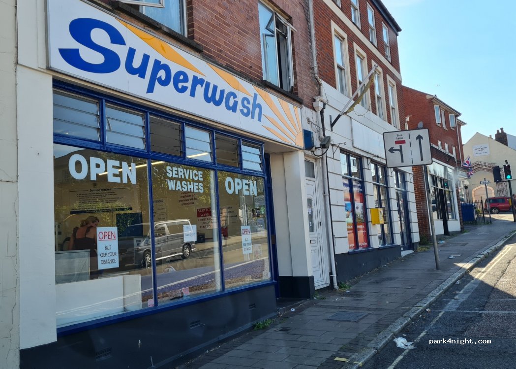 (EX1 2RR) Exeter - 90 Fore Street — foto