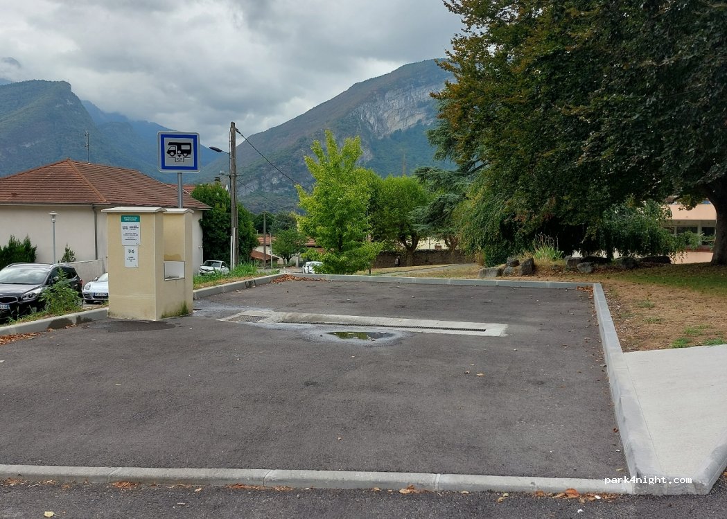 (38340) Voreppe - 9 Rue de Nardan — foto