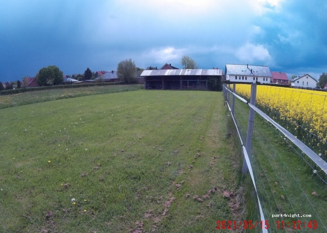 Stellplatz, Zeltplatz, Wohnmobil, Wohnwagen, Radreise, Biker willkommen, Wiese hinter unserem Haus — foto 2
