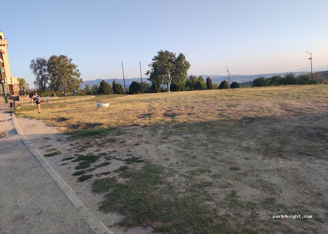(18000) Kamenica - Unnamed road — foto 2