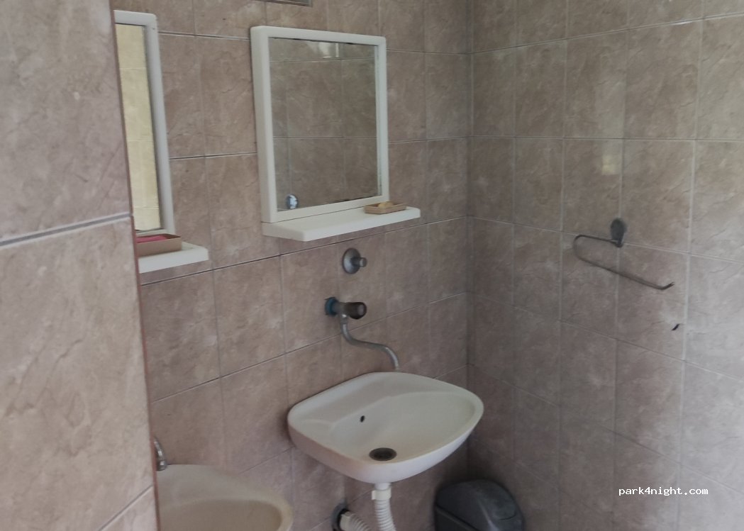 (18000) Kamenica - Unnamed road — foto 4