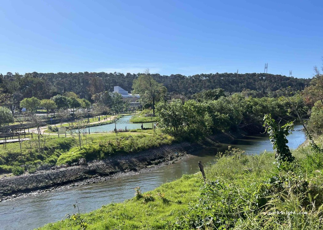 (1495-710) Cruz Quebrada - Estr. da Costa — foto 4