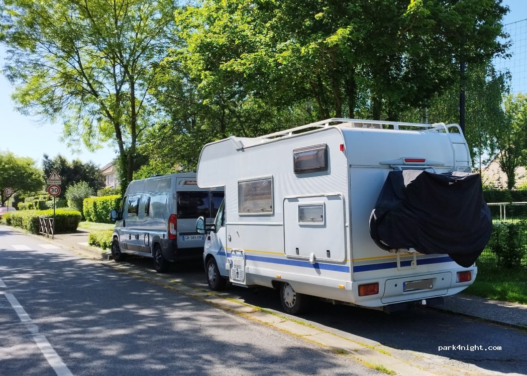 (77700) Magny-le-Hongre - 18 Rue de l'Abyme — foto 2