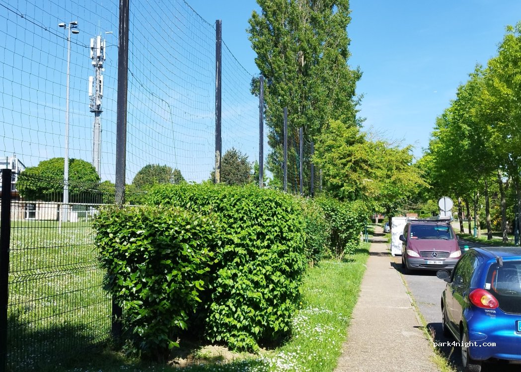 (77700) Magny-le-Hongre - 18 Rue de l'Abyme — foto 3
