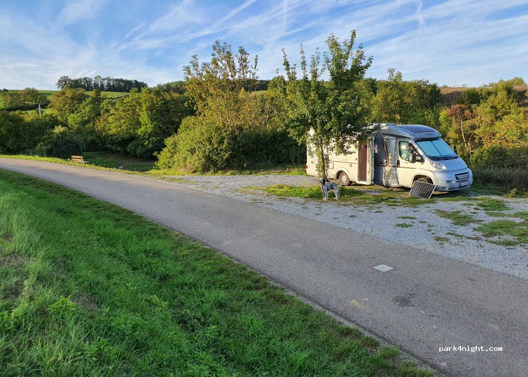 (74677) Dörzbach - 100 Rengershäuser Straße — foto 2