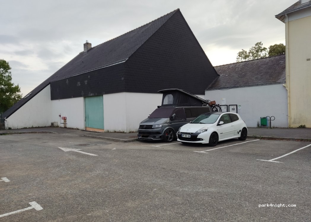 (56000) Vannes - 20 Avenue Jean Marie Becel — foto 2