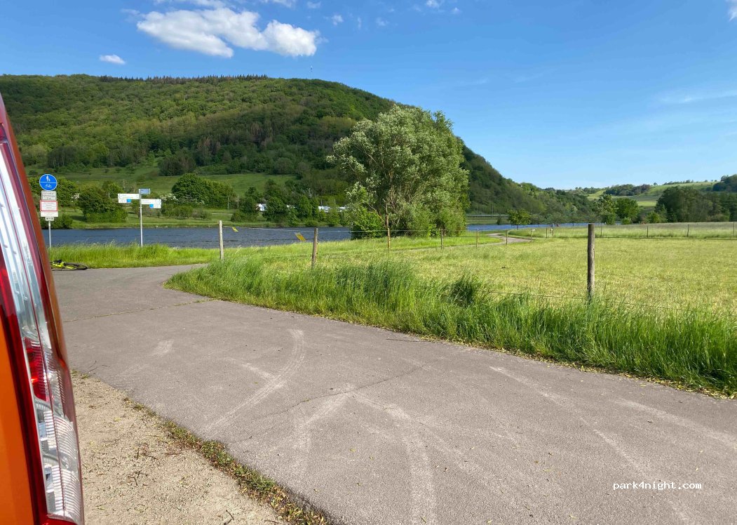 (54441) Ayl - 6 Saarburger Straße — foto