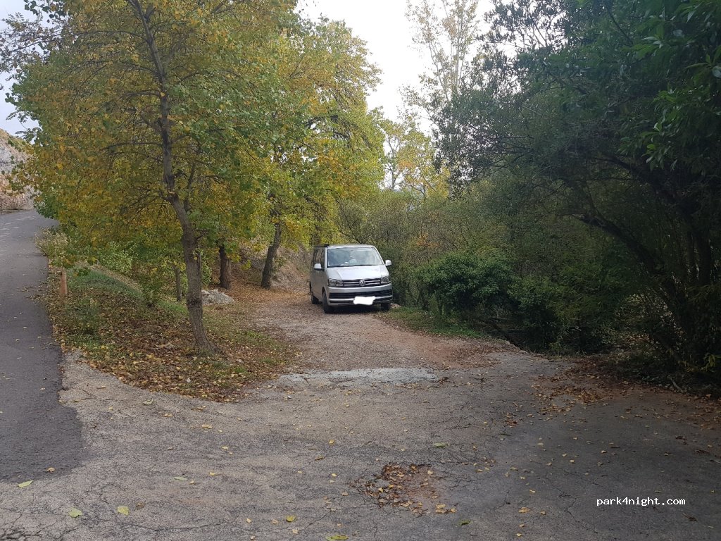 (04458) Beires - Unnamed Road — foto