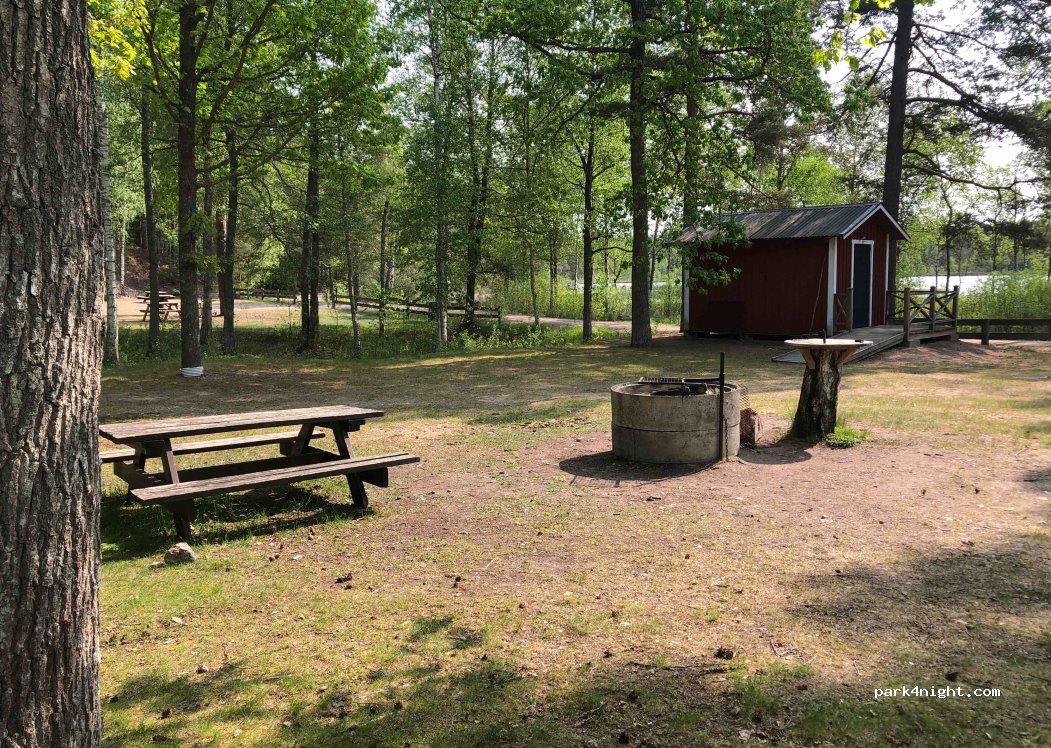 Stora Hammarsjöns naturcamping — foto 2