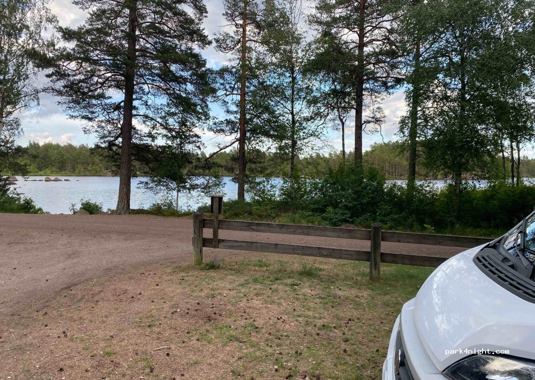 Stora Hammarsjöns naturcamping — foto 3