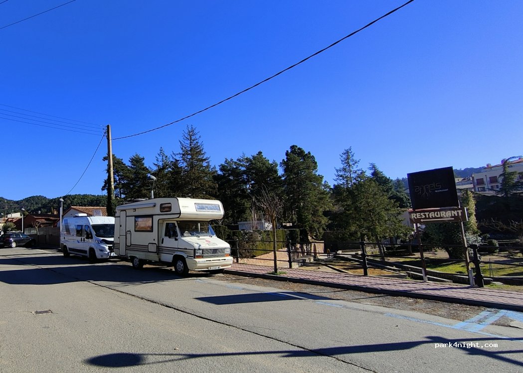 (43364) Prades - 4 Carrer Colomers — foto