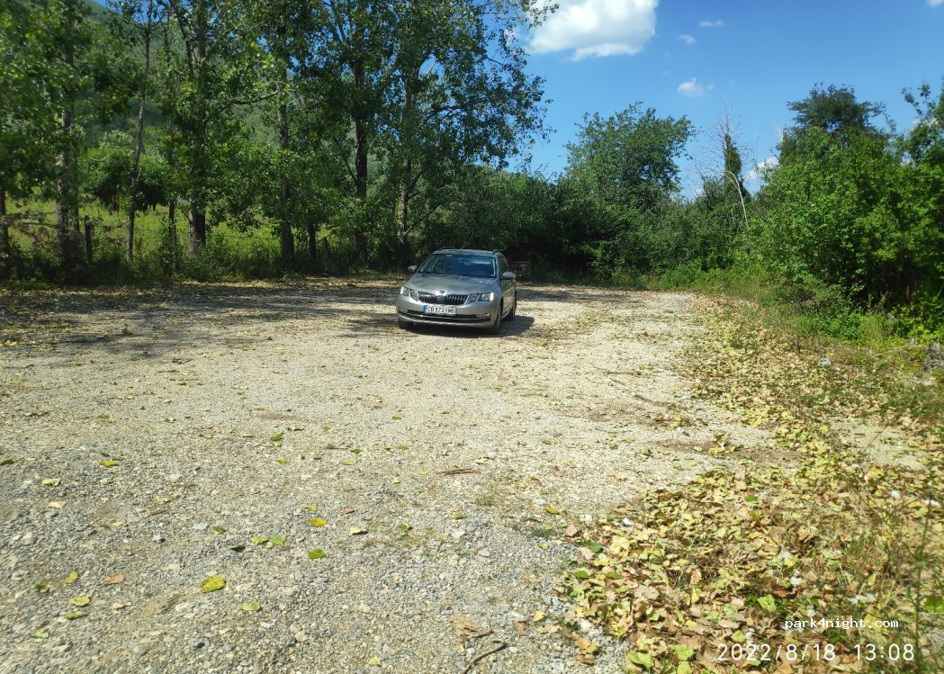 (3040) Beli Izvor - — foto