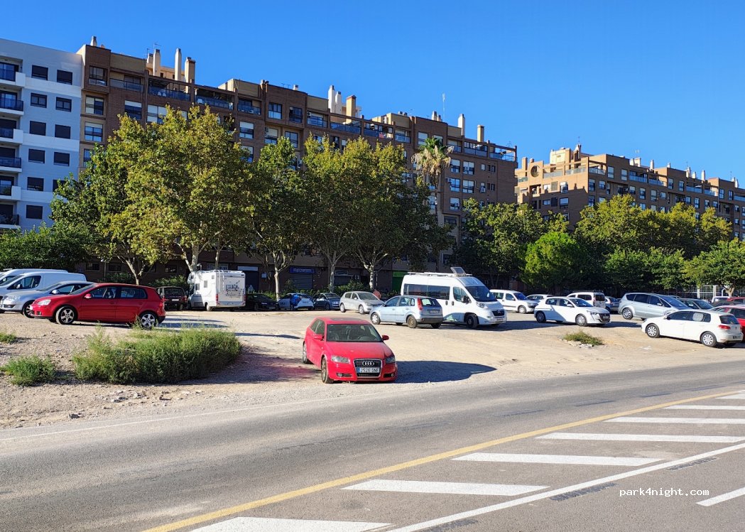 (46026) València - 44T Carrer de Bernat Descoll — foto