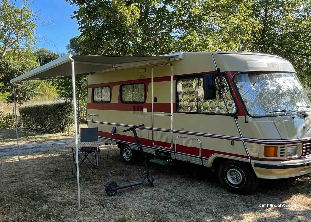 Mairie - piscine - camping — foto 3