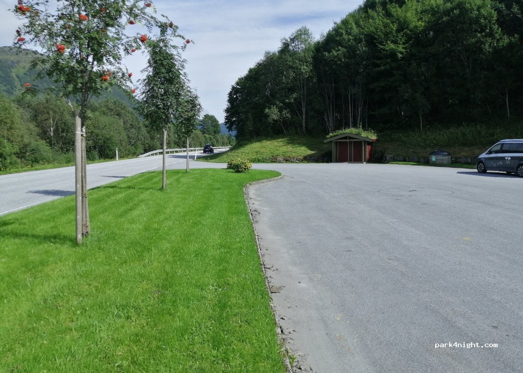 (6143) Vanylven - Vanylvsvegen — foto