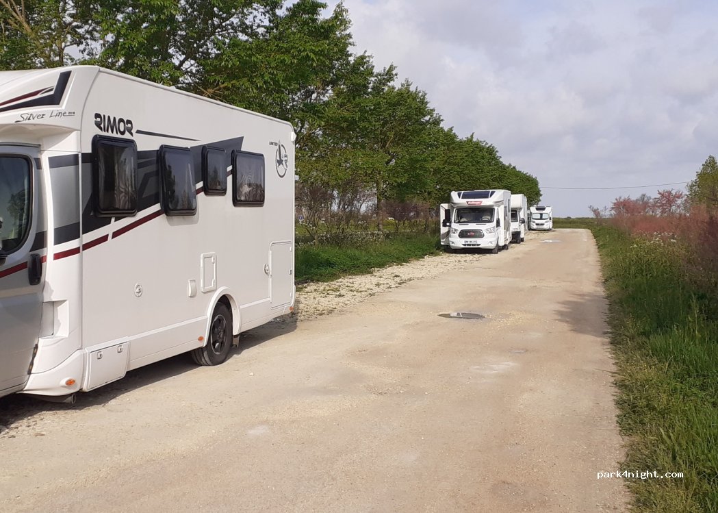 (17320) Hiers-Brouage - D3 — foto 3