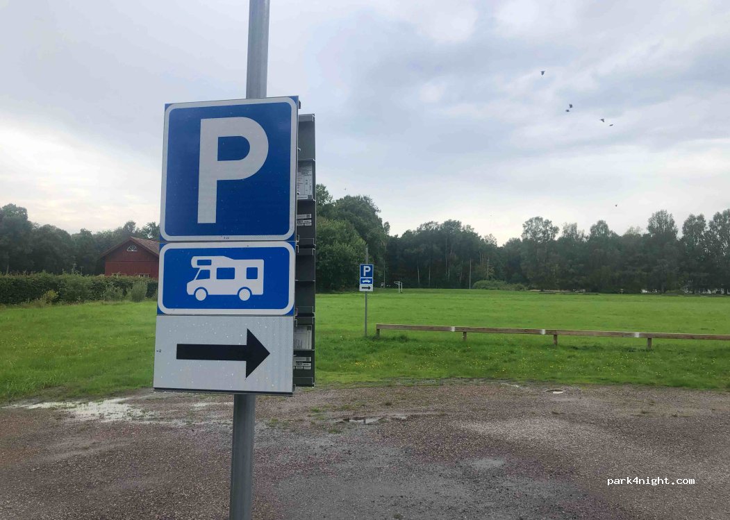 (441 72) Sollebrunn - 51 Kungsallén — foto 2