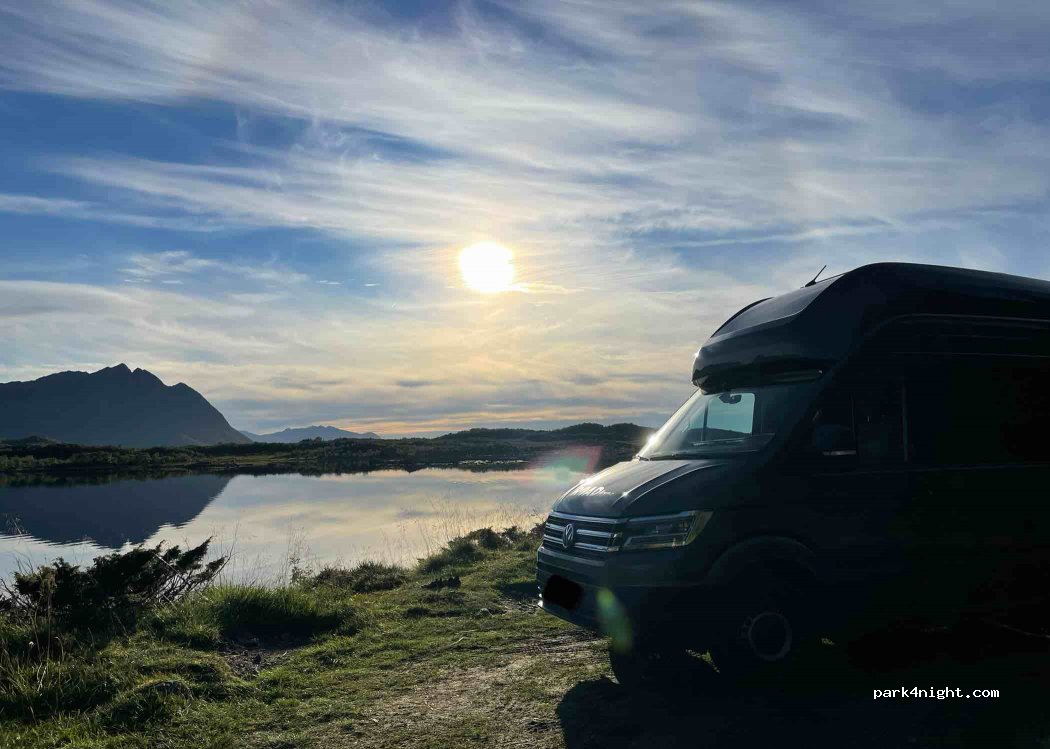 (8315) Laukvika - Midnattsolveien — foto