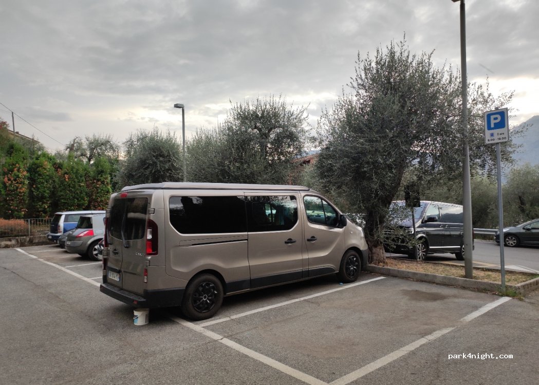 (37018) Malcesine - 5-1 Via le Grotte — foto