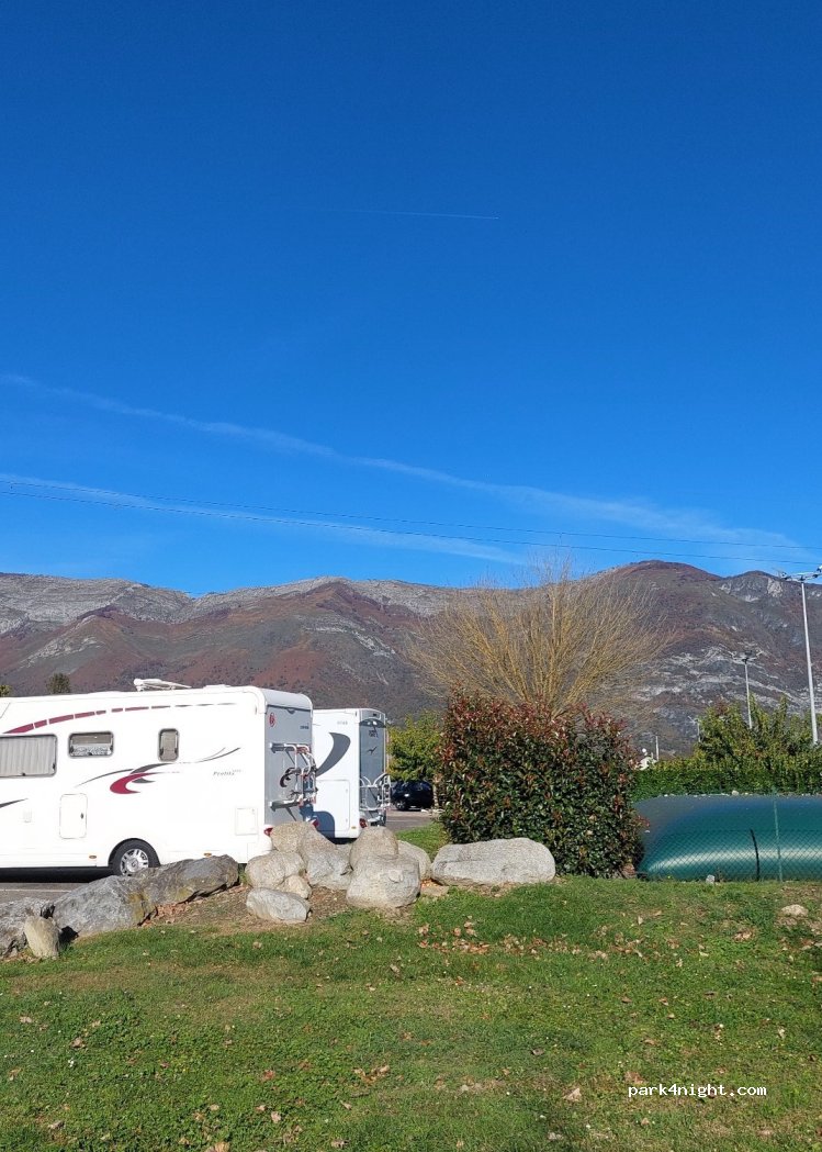 (65400) Argelès-Gazost - 47-49 Route du Stade — foto 2