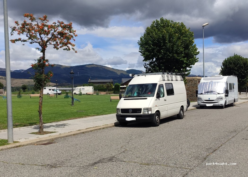 (17520) Puigcerdà - 16 Urbanització Deulofeu — foto