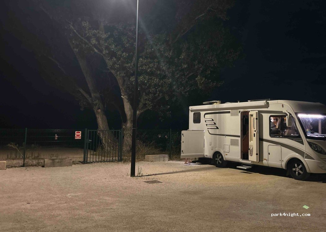 (84420) Piolenc - 370 Boulevard Frédéric Mistral — foto 4