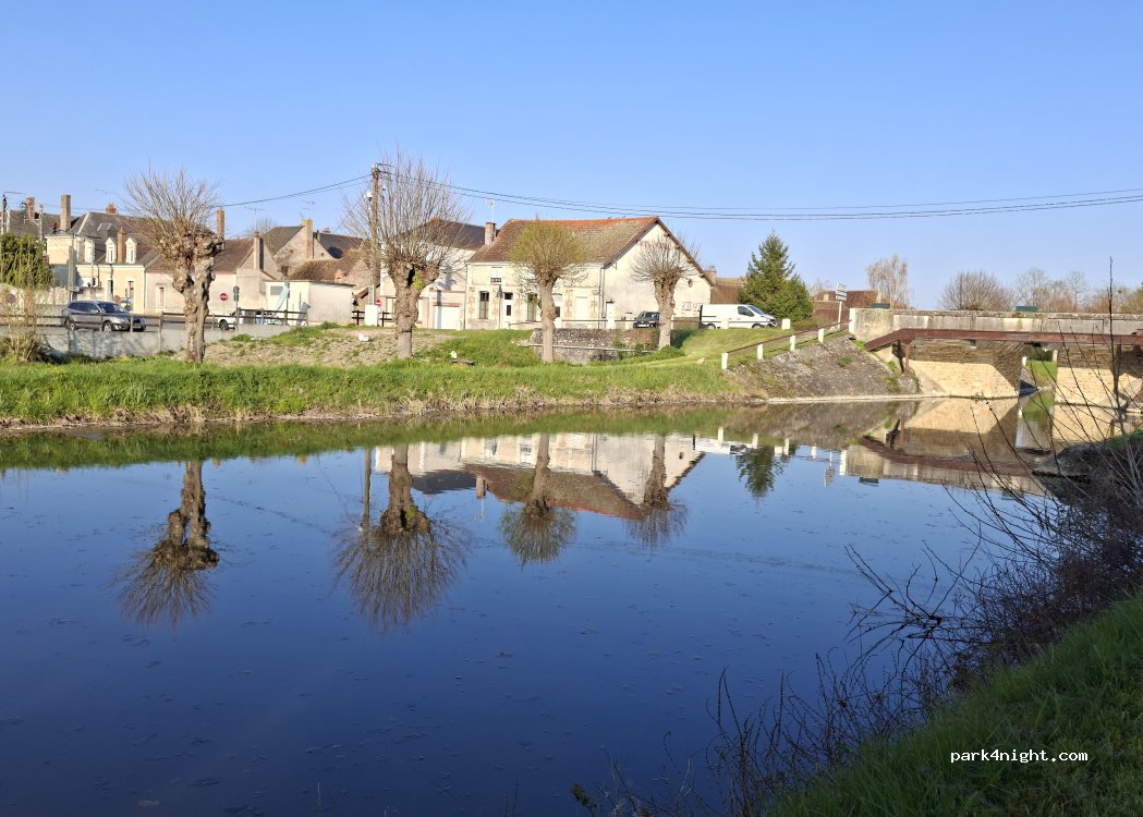 (41200) Villefranche-sur-Cher - Avenue du Val du Cher — foto 4