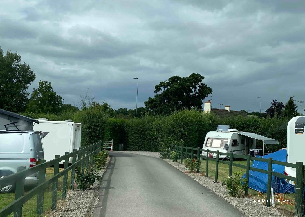 Knights Folly Farm — foto