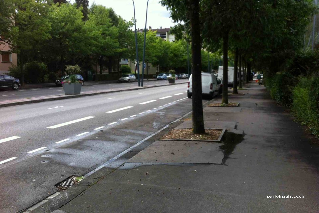 (74000) Annecy - 5-7 Avenue de France — foto