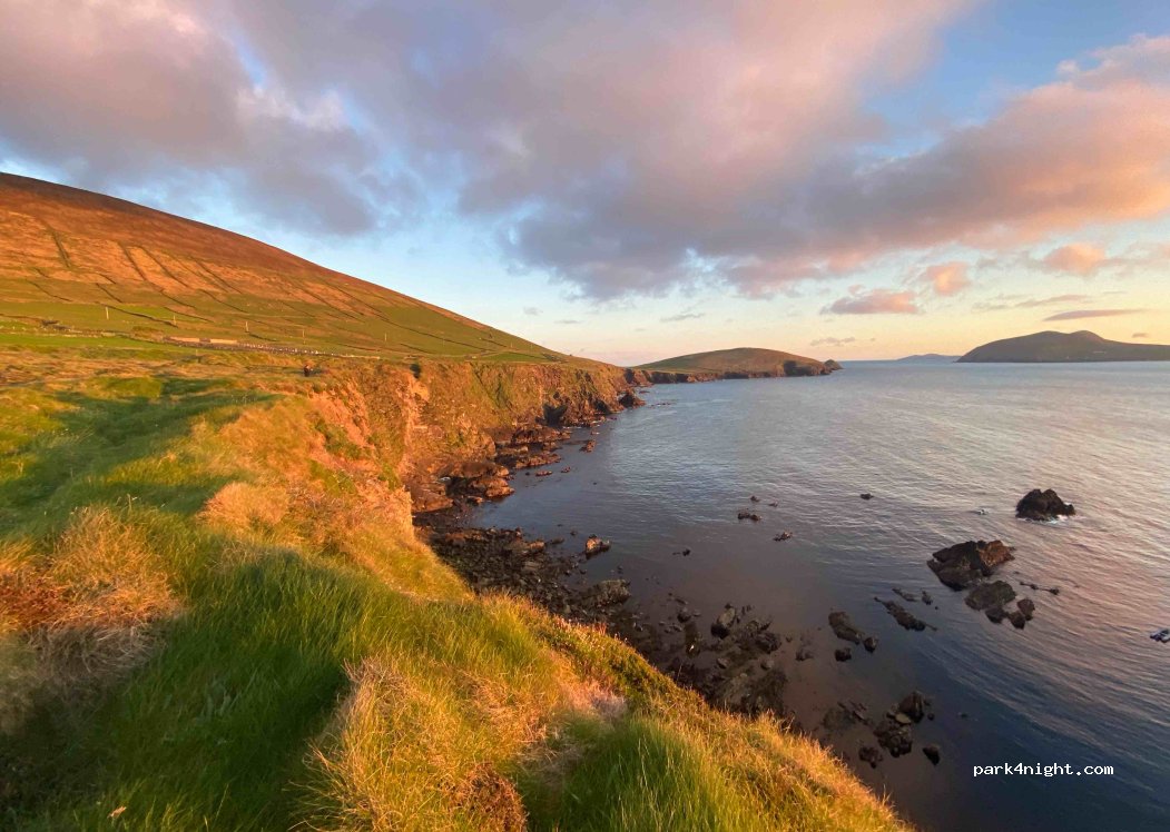 (V92 RR52) Dunquin - Unnamed Road — foto 4