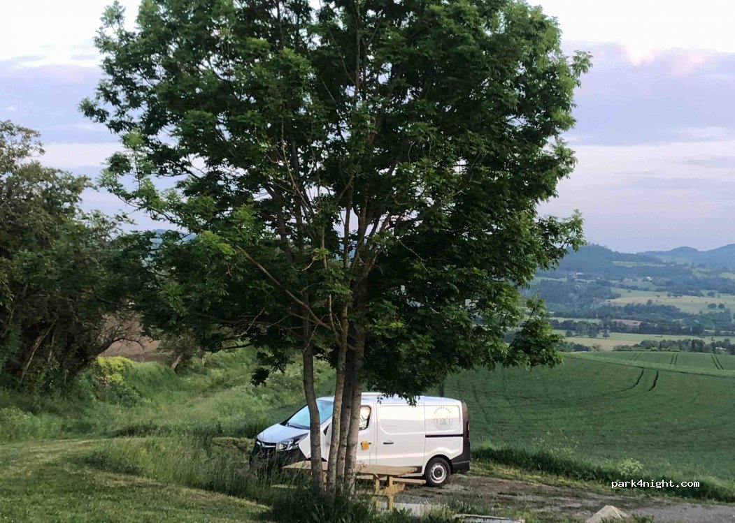 (63160) Glaine-Montaigut - Puy la Croix — foto 4
