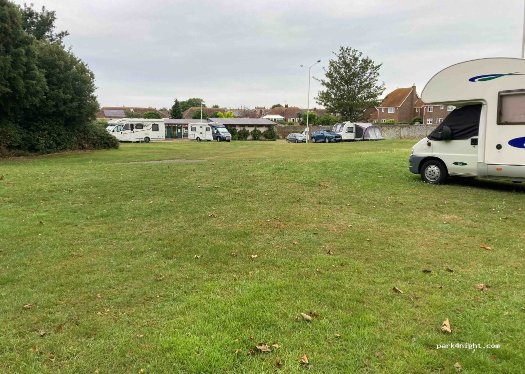 Nethercourt Touring Park — foto 2