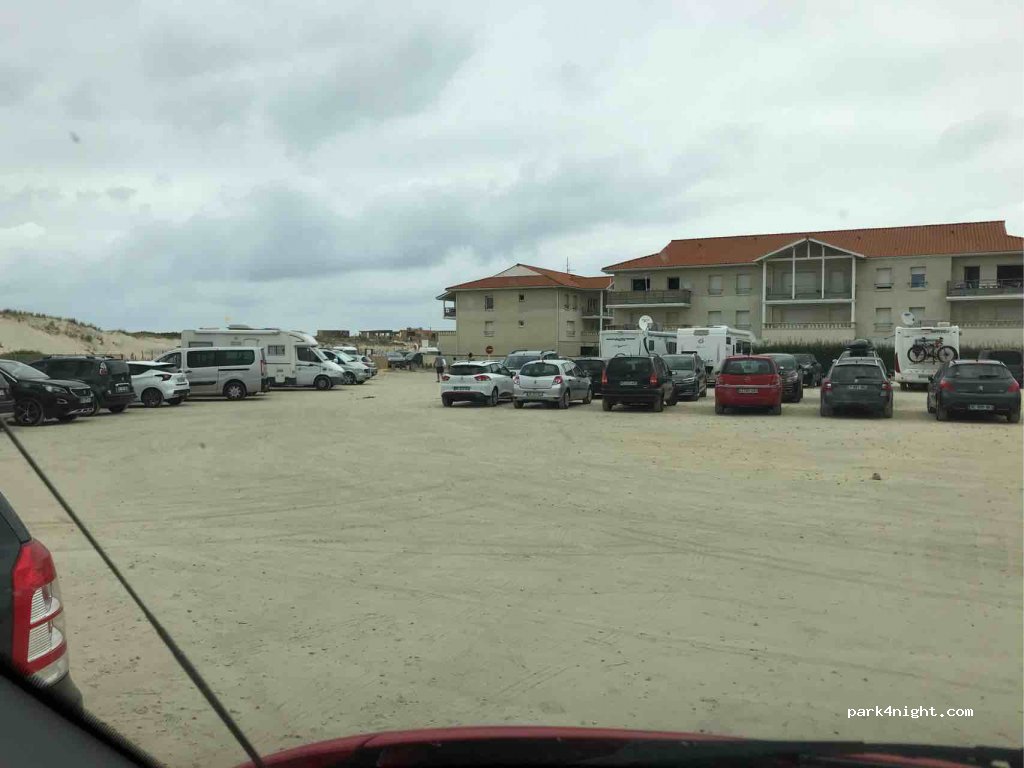 (40600) Biscarrosse - Avenue de la Colonie — foto 2