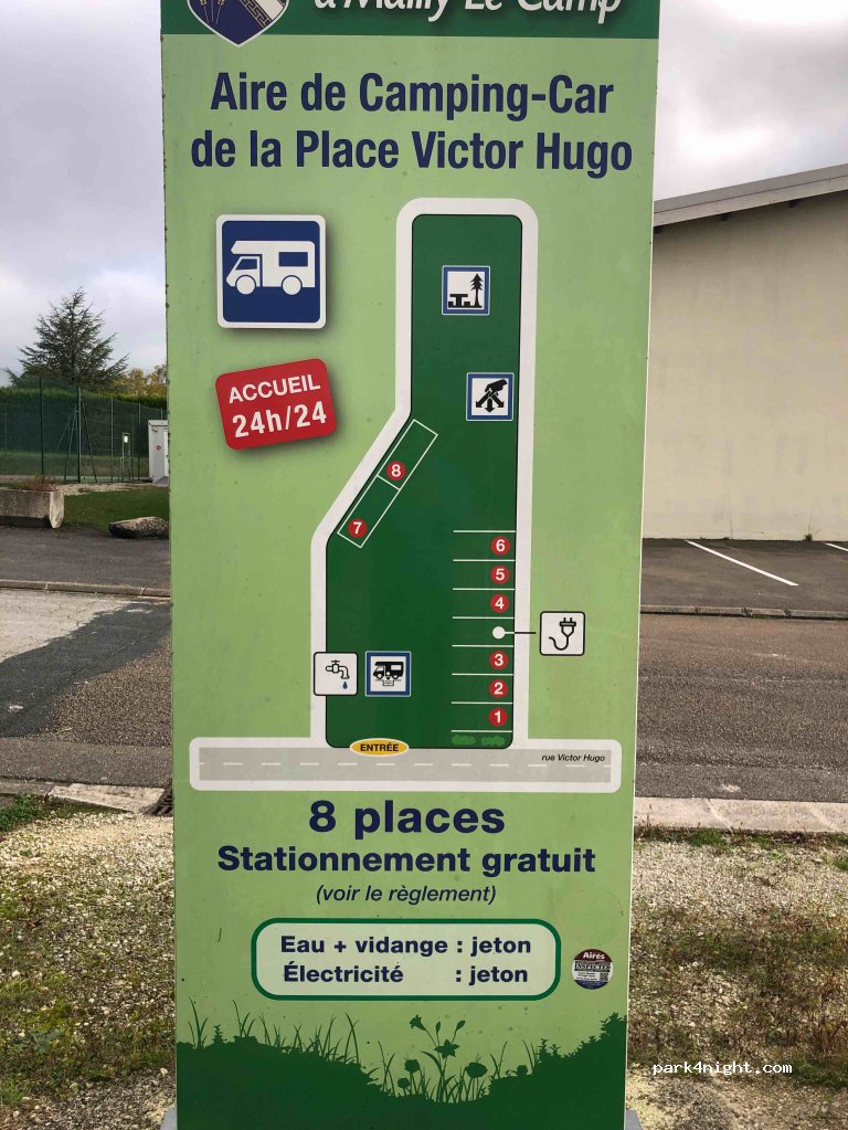 (10230) Mailly-le-Camp - 4 Rue Victor Hugo — foto 4