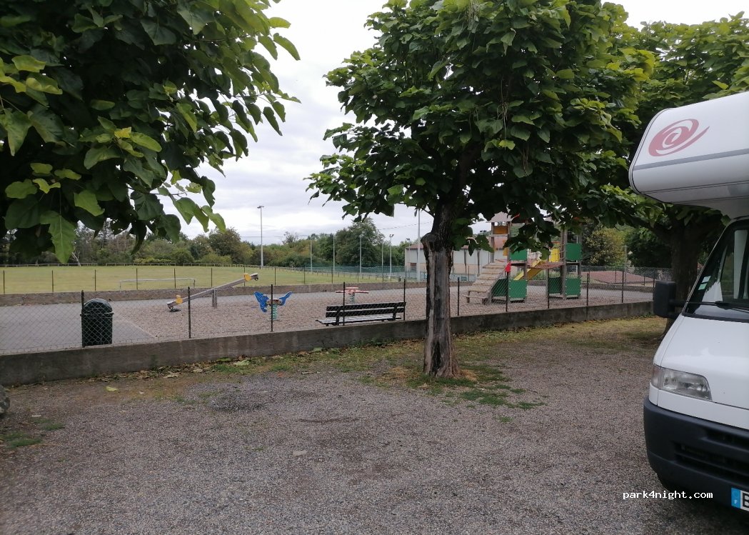 (63830) Durtol - 32 Hameau des Hautes Roches — foto