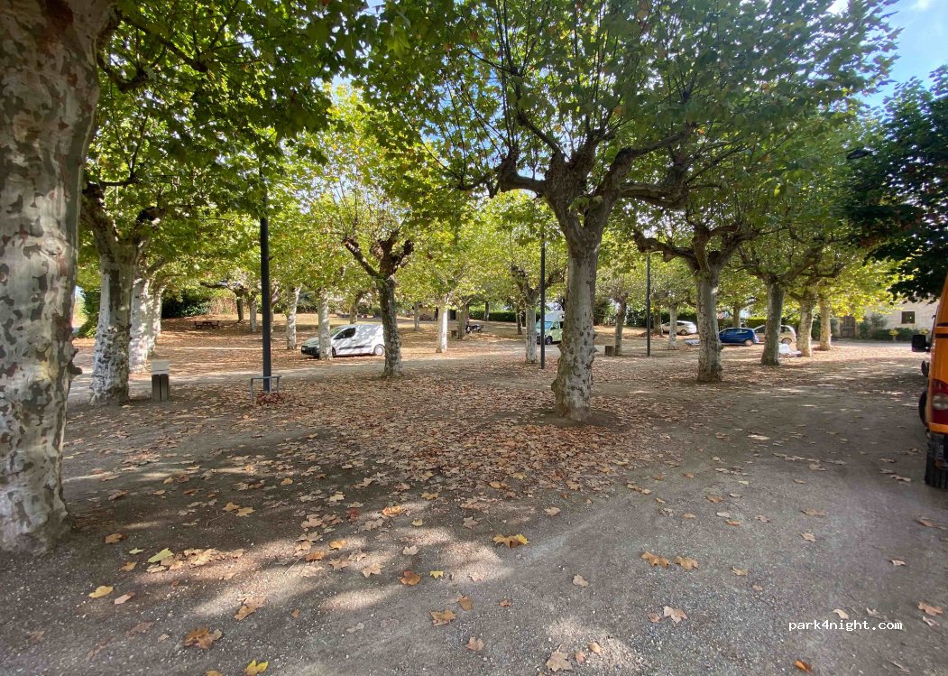 (32290) Lupiac - 4 Faubourg Saint Andre — foto