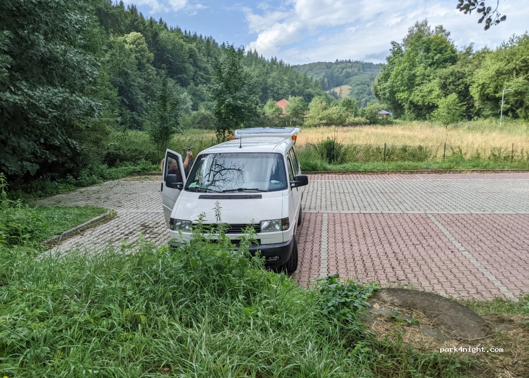 Parkoviště Salaš — foto