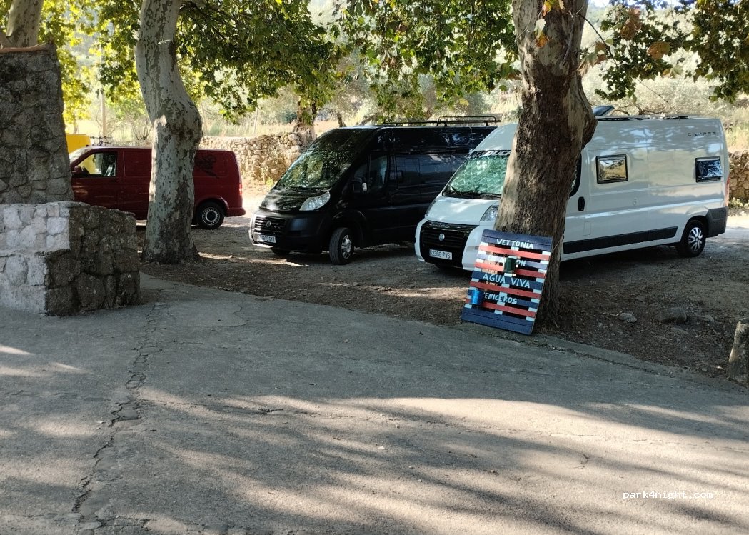 (10892) San Martín de Trevejo - Avenida Chafaril — foto 3