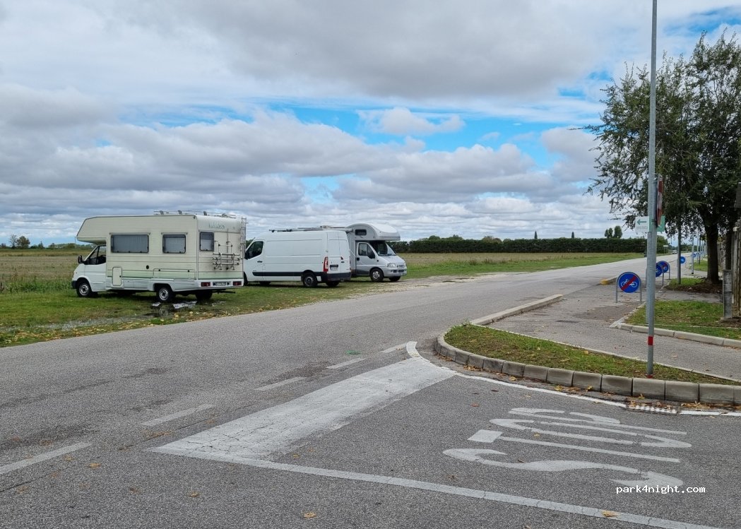 (30021) Caorle - 74A Strada Traghete — foto 3