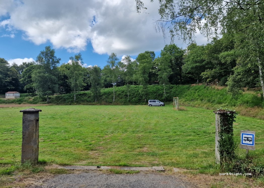 (23600) Toulx-Sainte-Croix - Unnamed Road — foto 4