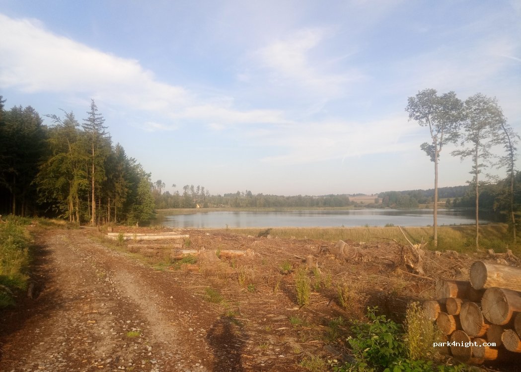 (588 01) Smrčná - — foto 2