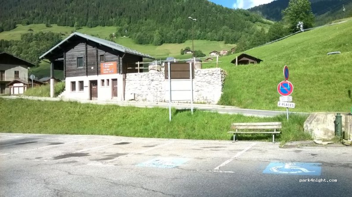 Parking de la Serraz — foto