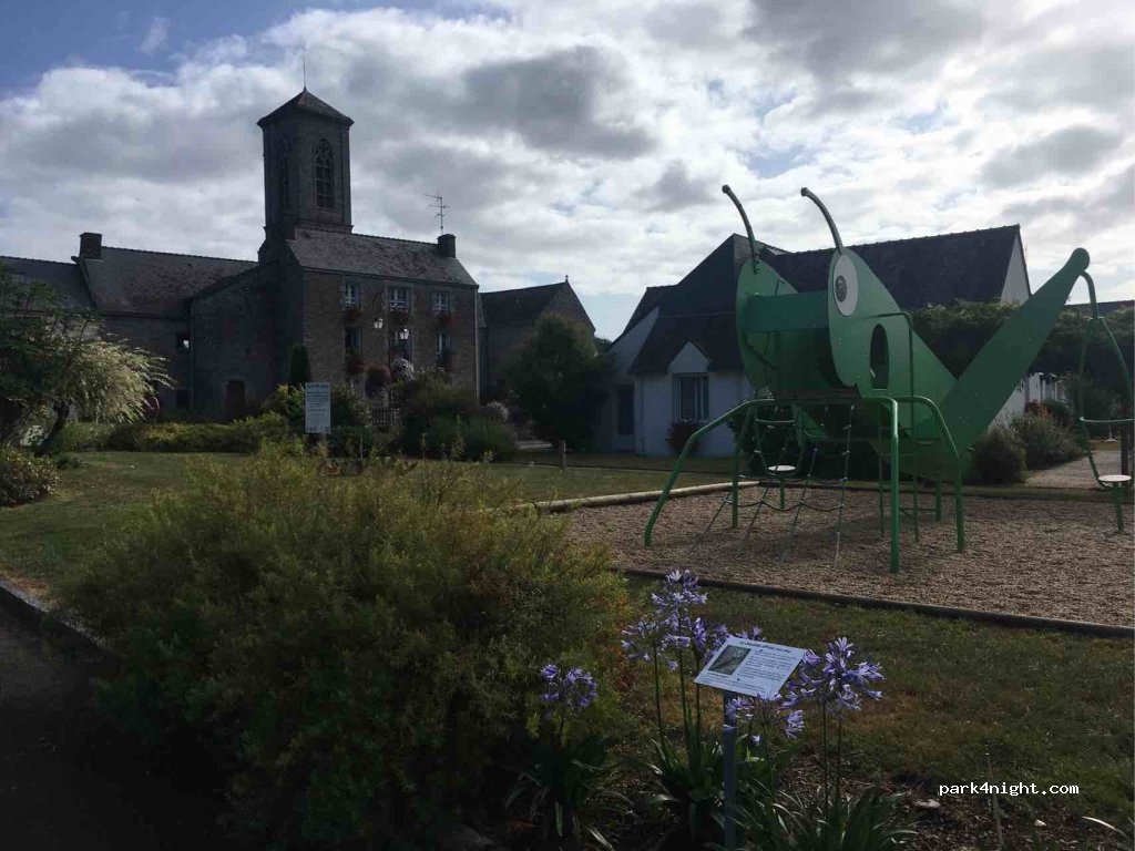 (56250) La Vraie-Croix - 4 Rue du Pont Palais — foto 2