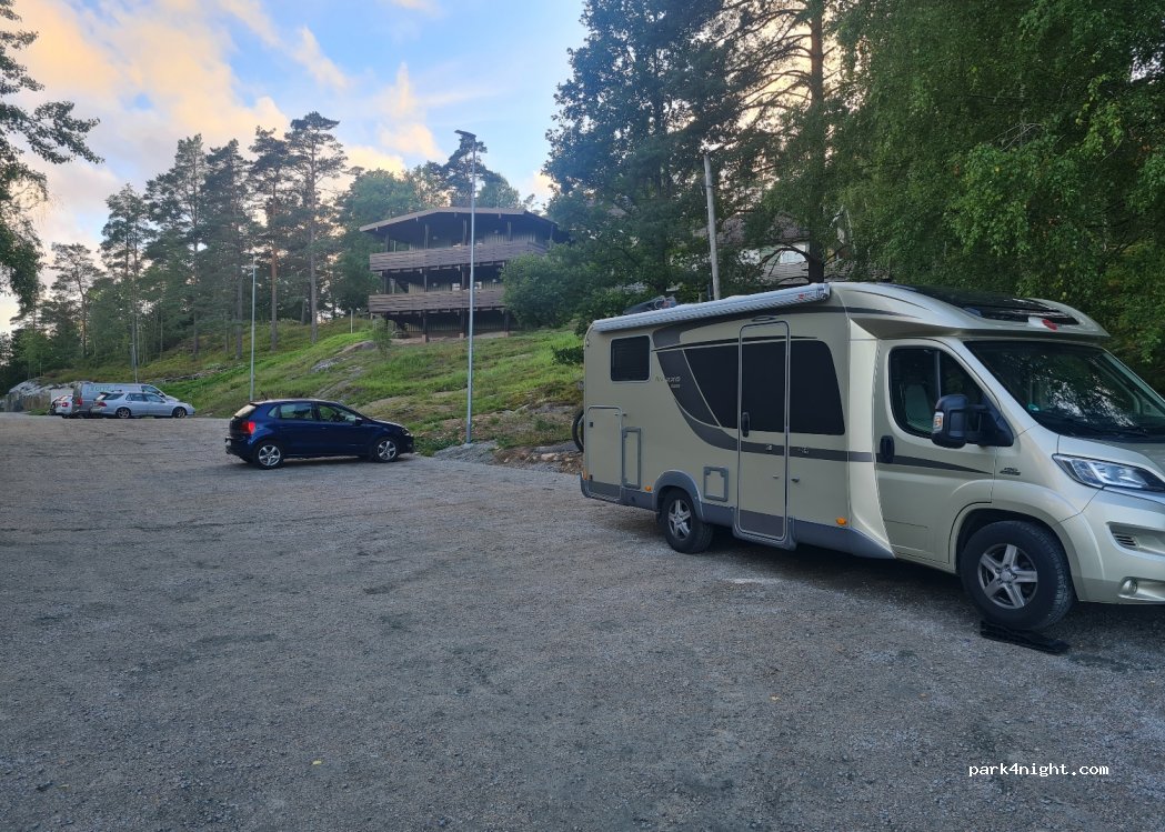 (451 93)  - 155 Helenedal Bjursjöstugan — foto