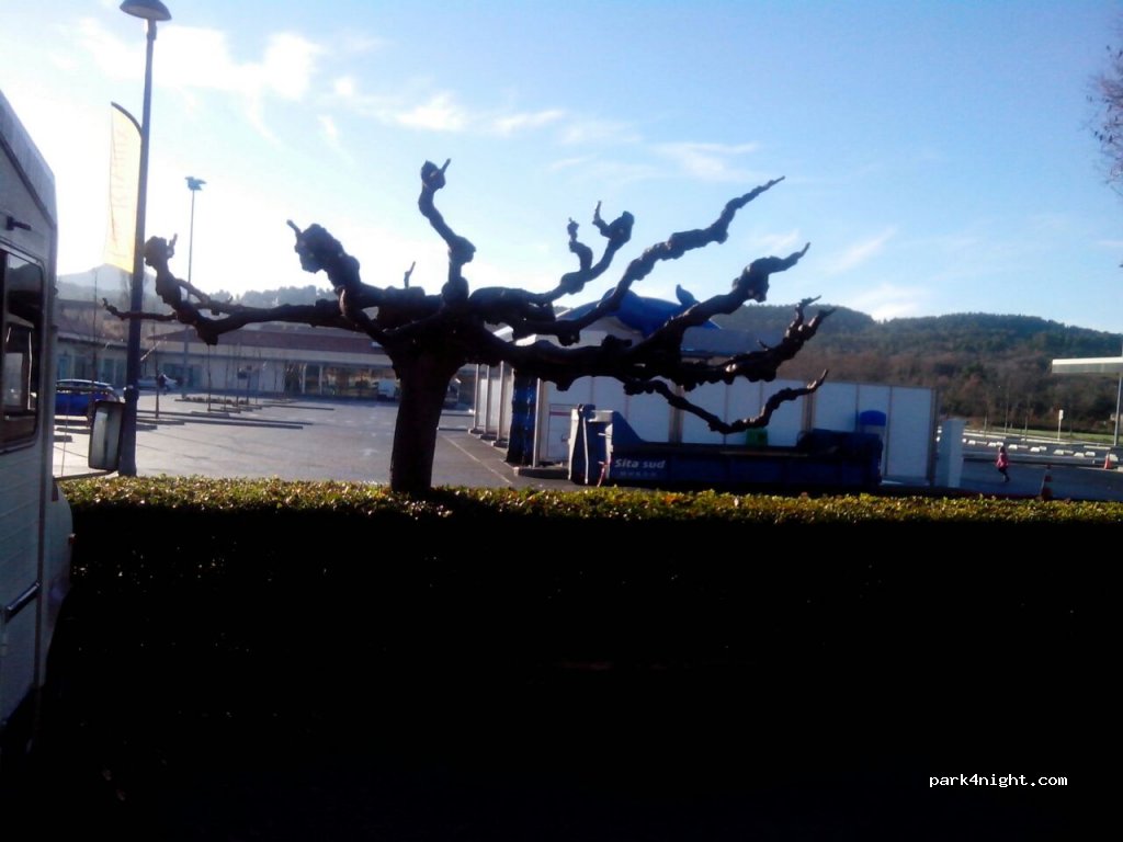 (13860) Peyrolles-en-Provence - Route du Plan — foto 2