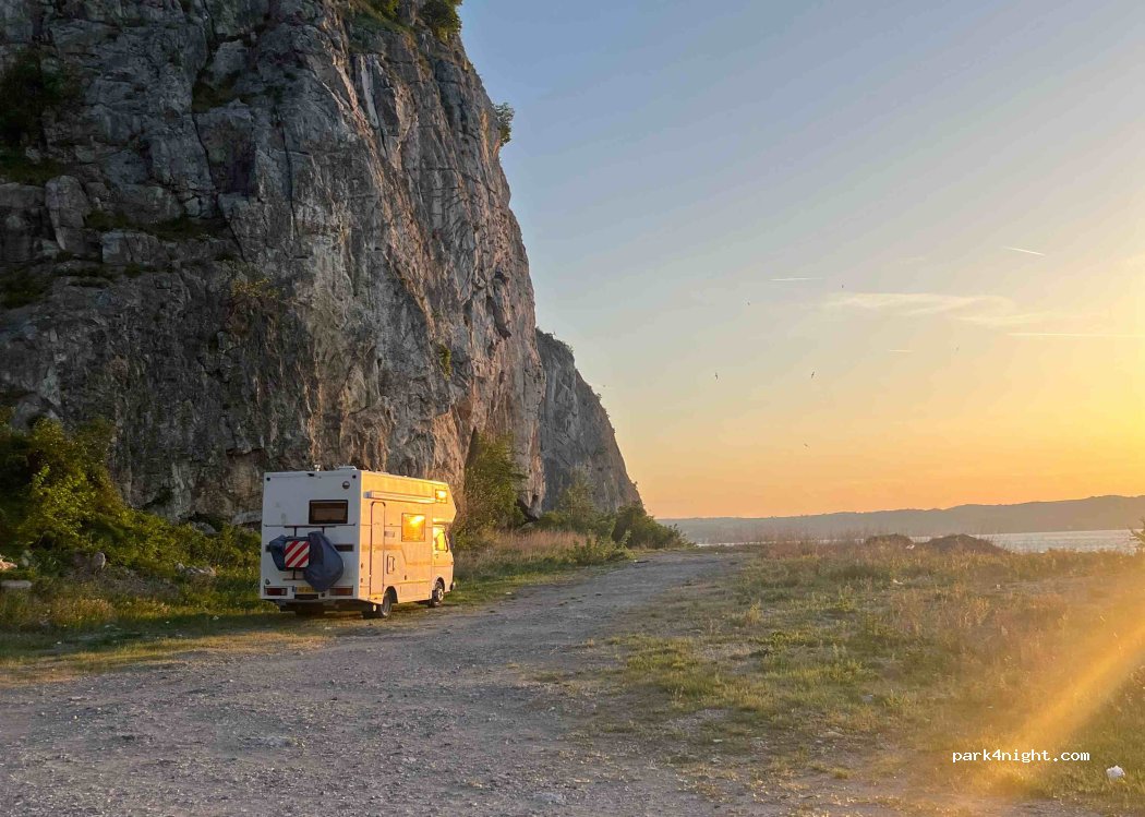 (12223) Golubac - — foto 2