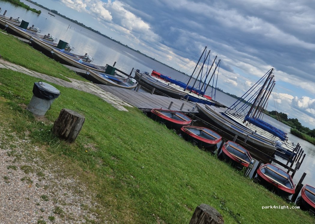 Vakantiepark Cnossen Leekstermeer — foto 2