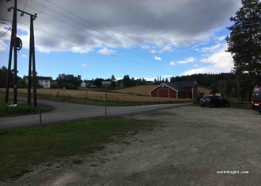 (2350) Nes På Hedmark - Unnamed road — foto 2