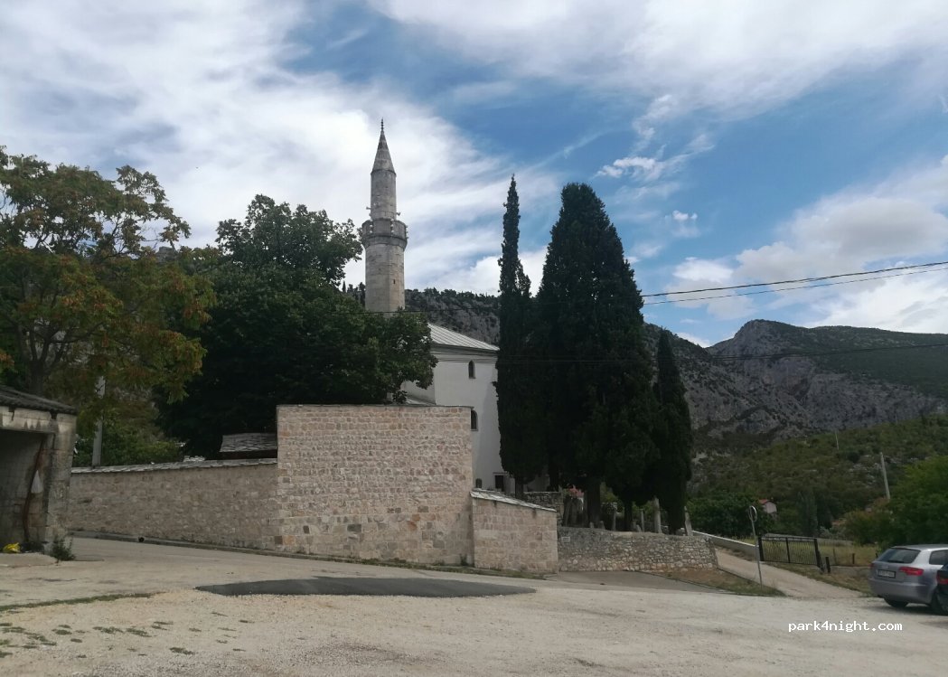 (7V4V+QWW) Blagaj - Unnamed road — foto 2