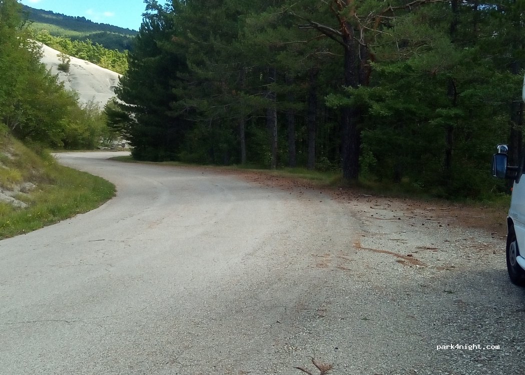 (47028) Verghereto - Unnamed Road — foto
